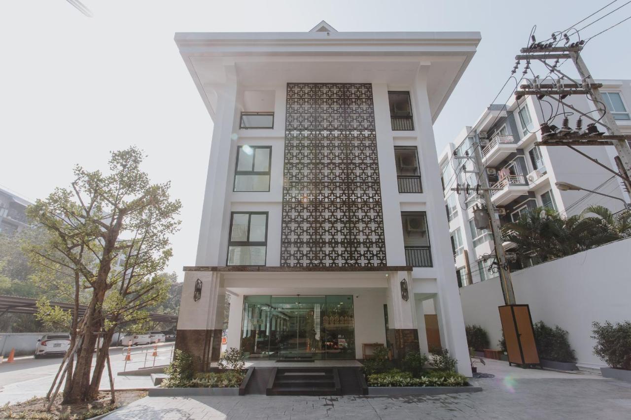 Poodson Hotel Chiangmai Chiang Mai Bagian luar foto